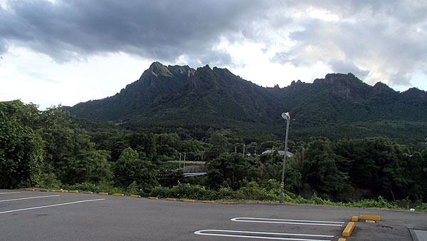 妙義山